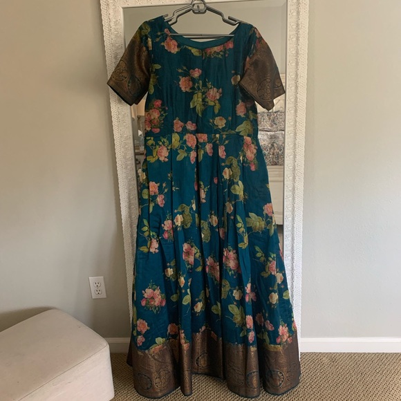 Long maxi dress . Pure Linen with cotton lining - Picture 6 of 6